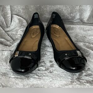Dexflex Comfort Black Patent Flats with Silver Trim
